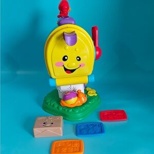 Fisher-Price Laugh & Learning Letters Mailbox